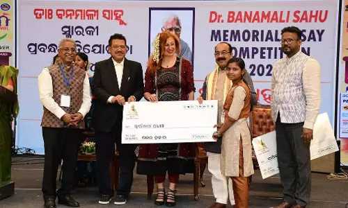 साहित्य समाज का दर्पण और अभिव्यक्ति का सशक्त का माध्यम है : अरुण साव