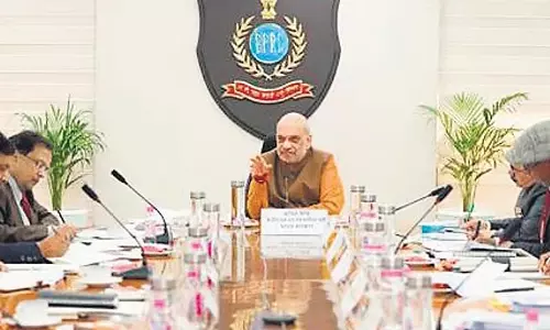 Delhi शीर्ष अधिकारी की साप्ताहिक बैठक के लिए बेहतर सहयोग Delhi शीर्ष अधिकारी की साप्ताहिक बैठक के लिए बेहतर सहयोग
