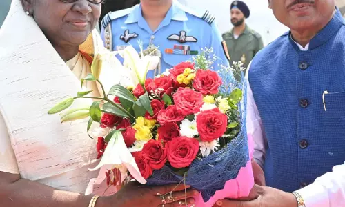 राष्ट्रपति द्रौपदी मुर्मू छग विधानसभा पहुंचकर विधायकों से बातचीत की, वीडियो