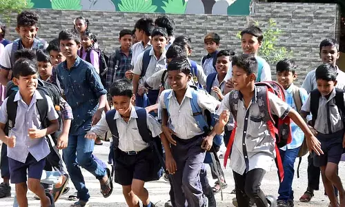 Andhra के स्कूलों में मूल्य शिक्षा, लैंगिक समानता पर ध्यान केंद्रित किया जाएगा Andhra के स्कूलों में मूल्य शिक्षा, लैंगिक समानता पर ध्यान केंद्रित किया जाएगा