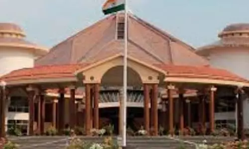 Goa विपक्ष ने बहस को दबाने-भ्रष्टाचार को बढ़ावा देने के लिए राज्य सरकार की आलोचना की
