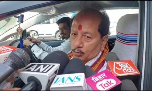 तेजस्वी के मुख्यमंत्री बनने में सबसे बड़े बाधक खुद लालू यादव : विजय सिन्हा तेजस्वी के मुख्यमंत्री बनने में सबसे बड़े बाधक खुद लालू यादव : विजय सिन्हा