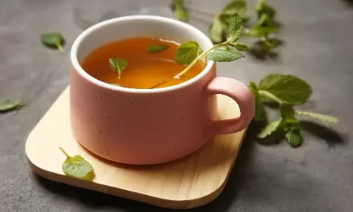 सुबह जल्दी वजन घटाने के लिए 5 घरेलू चाय