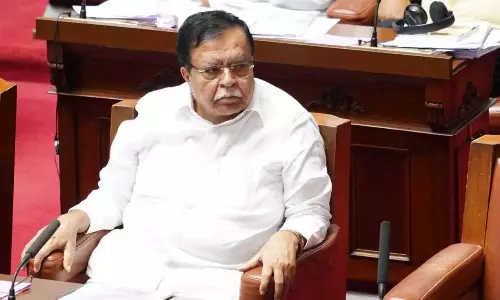 Karnataka: हनीट्रैप के खिलाफ लड़ने को तैयार हैं मंत्री राजन्ना Karnataka: हनीट्रैप के खिलाफ लड़ने को तैयार हैं मंत्री राजन्ना