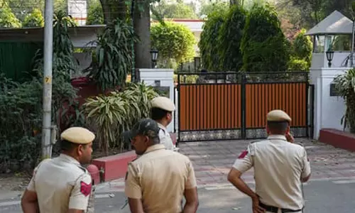 दिल्ली के जज के खिलाफ जांच तेज! - घर में पैसों की गड्डी मिलने की घटना