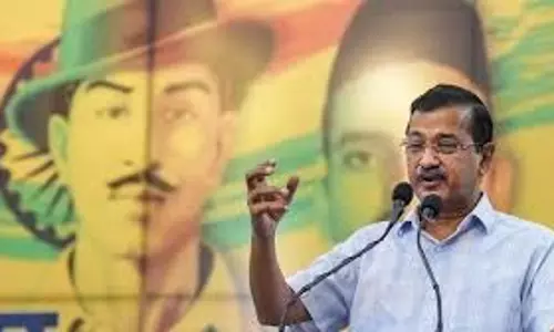 Delhi में हार के बाद केजरीवाल ने भाजपा और कांग्रेस पर निशाना साधा