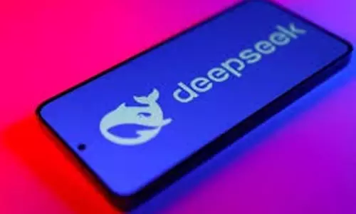 चीन की पीएलए ने सैन्य अस्पतालों में एआई टूल ‘डीपसीक’ तैनात किया