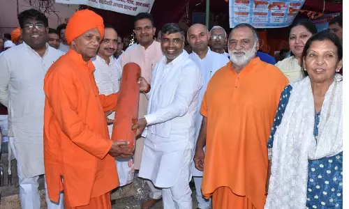 Haryana :  ढांडा ने विपक्ष के नेता की नियुक्ति में देरी को लेकर कांग्रेस पर कटाक्ष किया