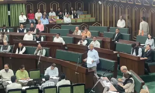 Jammu: विधानसभा में किसानों के मुआवजे को लेकर तारिगामी-मनकोटिया में तकरार