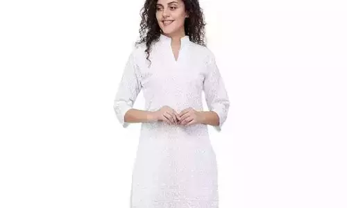 Summer Fashion : गर्मियों में व्हाइट कुर्ता देगा स्टाइलिश और कंफर्टेबल लुक