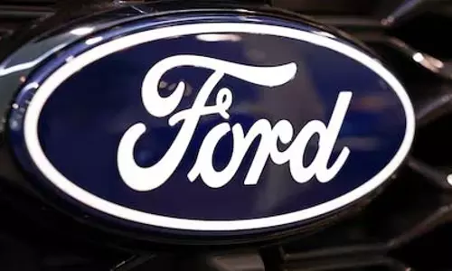 U.S ने 1.3 मिलियन Ford F-150 ट्रकों पर गियर शिफ्ट समस्या को लेकर शुरू की जांच U.S ने 1.3 मिलियन Ford F-150 ट्रकों पर गियर शिफ्ट समस्या को लेकर शुरू की जांच