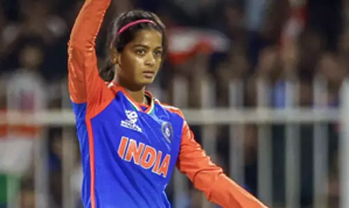 बीसीसीआई की 16 खिलाड़ियों की केंद्रीय अनुबंध सूची में नए खिलाड़ियों में तितास, श्रेयंका, अमनजोत शामिल
