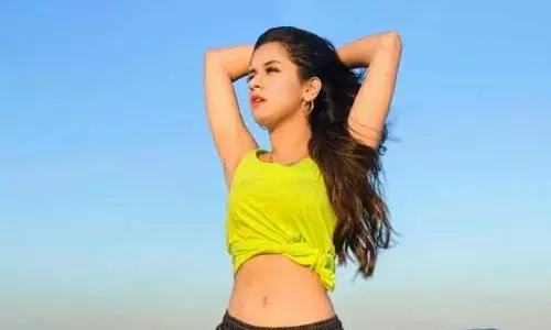 Avneet Kaur : देखें अवनीत कौर का जलवा Avneet Kaur : देखें अवनीत कौर का जलवा