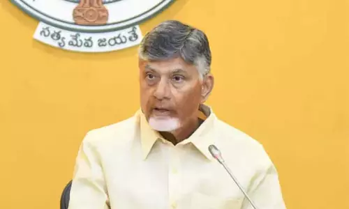 स्कूलों में वाटर बेल नीति लागू की जानी चाहिए: Chandrababu