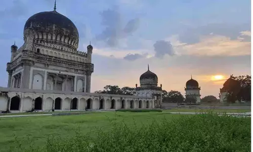 कुतुब शाही मकबरों की तस्वीरें लें, HMDA की विश्व धरोहर दिवस फोटो प्रतियोगिता कुतुब शाही मकबरों की तस्वीरें लें, HMDA की विश्व धरोहर दिवस फोटो प्रतियोगिता