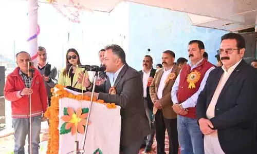 सरकार दूरदराज के क्षेत्रों में गुणवत्तापूर्ण शिक्षा उपलब्ध कराने के लिए प्रतिबद्ध: Minister सरकार दूरदराज के क्षेत्रों में गुणवत्तापूर्ण शिक्षा उपलब्ध कराने के लिए प्रतिबद्ध: Minister