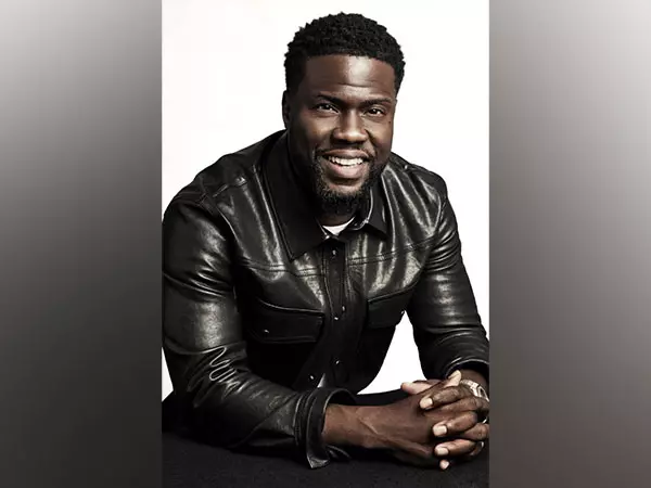 Kevin Hart कॉमेडी 72 ऑवर्स में अपने राइड अलॉन्ग निर्देशक टिम स्टोरी के साथ फिर से काम करेंगे Kevin Hart कॉमेडी 72 ऑवर्स में अपने राइड अलॉन्ग निर्देशक टिम स्टोरी के साथ फिर से काम करेंगे