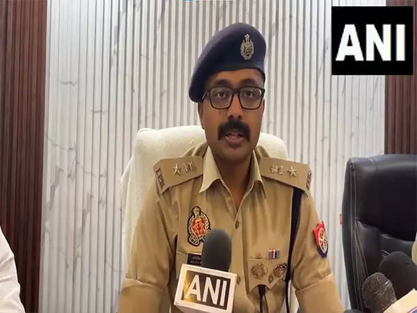 UP: पत्नी और उसके प्रेमी द्वारा भाड़े पर लिए गए हत्यारों ने की व्यक्ति की हत्या UP: पत्नी और उसके प्रेमी द्वारा भाड़े पर लिए गए हत्यारों ने की व्यक्ति की हत्या