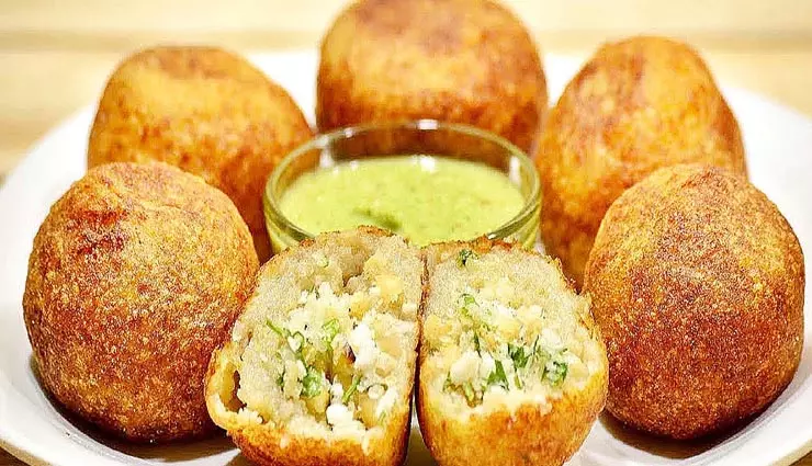 Potato Patties:व्रत के लिए फलाहार के तौर पर बेहतरीन विकल्प Potato Patties:व्रत के लिए फलाहार के तौर पर बेहतरीन विकल्प