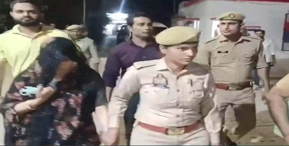 एक और हत्याकांड: शादी के 15 दिन बाद पत्नी ने प्रेमी संग मिलकर करा दी पति की हत्या, 2 लाख में सुपारी किलर से हुई थी डील एक और हत्याकांड: शादी के 15 दिन बाद पत्नी ने प्रेमी संग मिलकर करा दी पति की हत्या, 2 लाख में सुपारी किलर से हुई थी डील