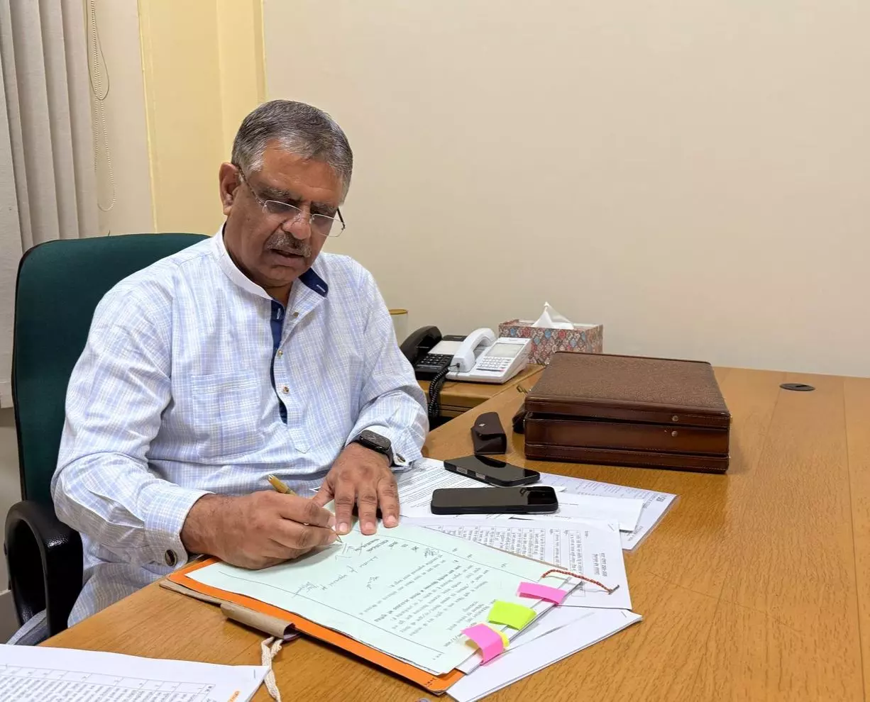 Jaipur: चिकित्सा विभाग में मिशन मोड में भर्तियां, फार्मासिस्ट के 2347 पदों के लिए अंतिम सूची जारी Jaipur: चिकित्सा विभाग में मिशन मोड में भर्तियां, फार्मासिस्ट के 2347 पदों के लिए अंतिम सूची जारी