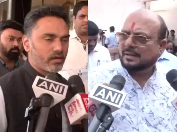 महाराष्ट्र के मंत्रियों ने Kunal Kamra को माफ़ी मांगने से मना करने पर चेतावनी दी महाराष्ट्र के मंत्रियों ने Kunal Kamra को माफ़ी मांगने से मना करने पर चेतावनी दी
