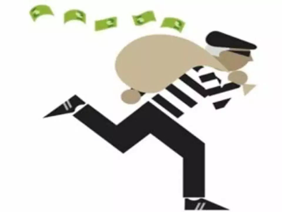 Odisha: शादी के लिए रखे गए 80 लाख रुपये से अधिक के कीमती सामान लेकर बदमाश फरार हो गए Odisha: शादी के लिए रखे गए 80 लाख रुपये से अधिक के कीमती सामान लेकर बदमाश फरार हो गए