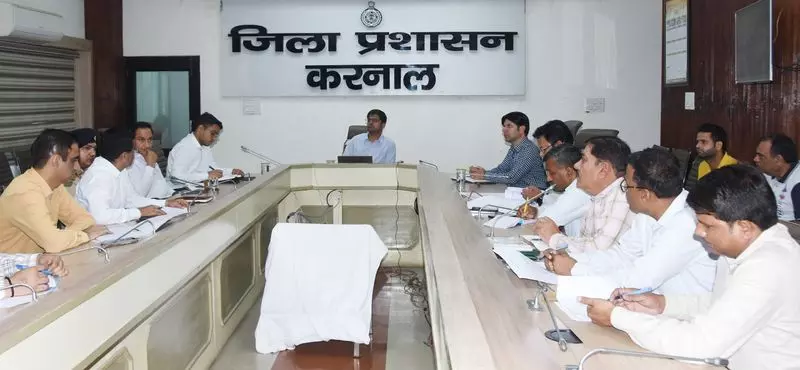 Haryana : अधिकारियों को रबी फसलों की खरीद के लिए आवश्यक व्यवस्था सुनिश्चित करने के निर्देश Haryana : अधिकारियों को रबी फसलों की खरीद के लिए आवश्यक व्यवस्था सुनिश्चित करने के निर्देश