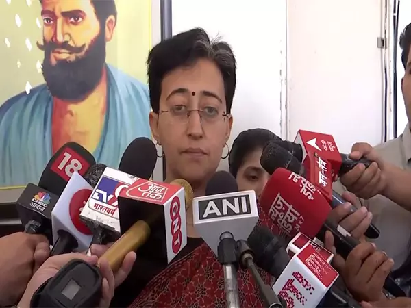 दिल्ली सरकार ने माना कि उन्होंने बजट बनाने के लिए विश्लेषण नहीं किया है: LOP Atishi दिल्ली सरकार ने माना कि उन्होंने बजट बनाने के लिए विश्लेषण नहीं किया है: LOP Atishi