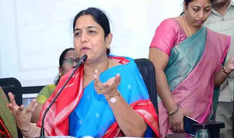 Telangana Assembly: विधायक सुनीता लक्ष्मा रेड्डी स्पीकर की टिप्पणी से नाराज Telangana Assembly: विधायक सुनीता लक्ष्मा रेड्डी स्पीकर की टिप्पणी से नाराज