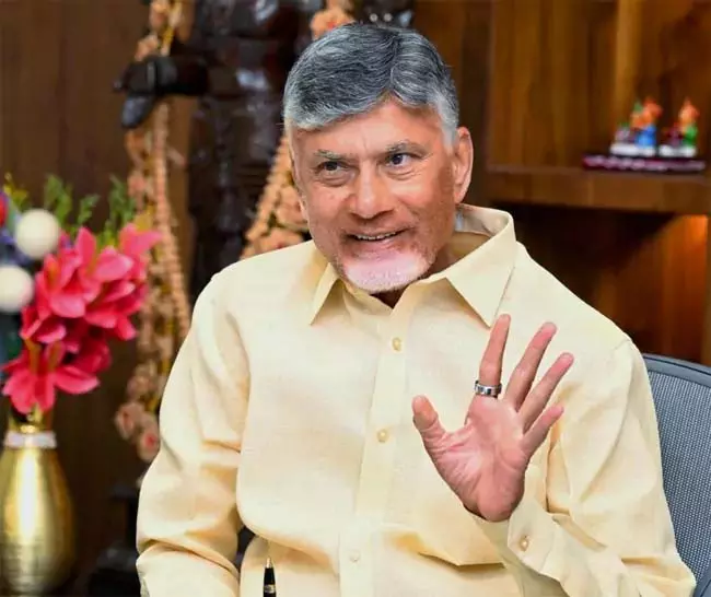 गरीबों की मदद के लिए कोई भी आगे आ सकता है : CM Chandrababu गरीबों की मदद के लिए कोई भी आगे आ सकता है : CM Chandrababu