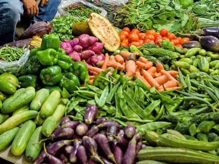 गुस्से में आ गया सब्जी व्यापारी, बन गया ग्राहक का कातिल गुस्से में आ गया सब्जी व्यापारी, बन गया ग्राहक का कातिल