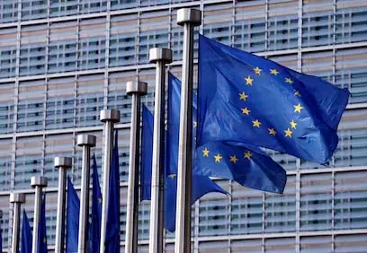 सुरक्षा चिंताओं के कारण EU का समर्थन रिकॉर्ड स्तर पर पहुंचा सुरक्षा चिंताओं के कारण EU का समर्थन रिकॉर्ड स्तर पर पहुंचा