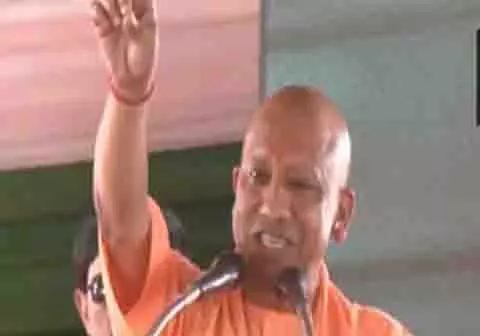 यूपी के CM आदित्यनाथ ने सपा पर निशाना साधा यूपी के CM आदित्यनाथ ने सपा पर निशाना साधा