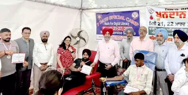 Ludhiana: पशु चिकित्सालय में रक्तदान अभियान चलाया गया Ludhiana: पशु चिकित्सालय में रक्तदान अभियान चलाया गया