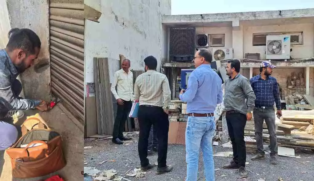 Raipur Breaking: बकायादारों के 5 गोडाउन और फैक्ट्री हुई सील, निगम ने की बड़ी कार्रवाई Raipur Breaking: बकायादारों के 5 गोडाउन और फैक्ट्री हुई सील, निगम ने की बड़ी कार्रवाई