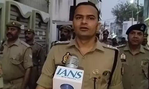 संभल : आगामी त्योहारों के मद्देनजर प्रशासन अलर्ट, पुलिस की बढ़ी पेट्रोलिंग संभल : आगामी त्योहारों के मद्देनजर प्रशासन अलर्ट, पुलिस की बढ़ी पेट्रोलिंग