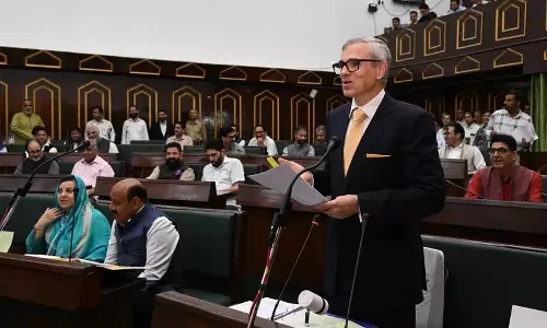 J&K CM बीएसएफ द्वारा अधिग्रहित भूमि के लिए किसानों को मुआवजा दिया जाएगा J&K CM बीएसएफ द्वारा अधिग्रहित भूमि के लिए किसानों को मुआवजा दिया जाएगा
