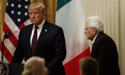 इतालवी राष्ट्रपति ने US टैरिफ को अस्वीकार्य बताया इतालवी राष्ट्रपति ने US टैरिफ को अस्वीकार्य बताया
