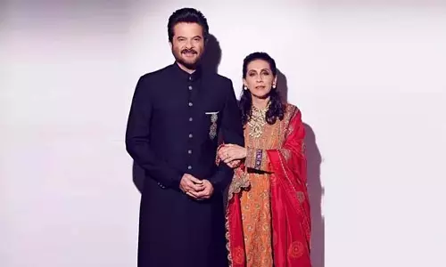 Anil Kapoor ने पत्नी सुनीता को खास अंदाज में दी जन्मदिन की बधाई Anil Kapoor ने पत्नी सुनीता को खास अंदाज में दी जन्मदिन की बधाई