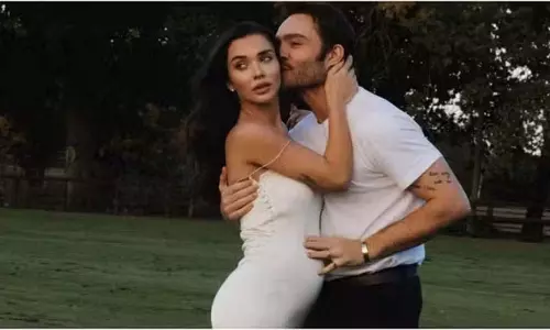 Amy Jackson : दूसरी बार मां बनीं एमी जैक्सन Amy Jackson : दूसरी बार मां बनीं एमी जैक्सन