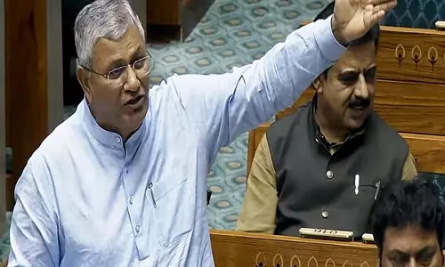 Lok Sabha ने एक राष्ट्र, एक चुनाव पर जेपीसी का कार्यकाल बढ़ाने के प्रस्ताव को मंजूरी दी Lok Sabha ने एक राष्ट्र, एक चुनाव पर जेपीसी का कार्यकाल बढ़ाने के प्रस्ताव को मंजूरी दी
