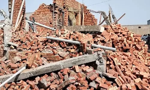 Haryana : तोड़फोड़ अभियान के कारण भूमि नियोजन विभाग निवासियों के साथ विवाद में Haryana : तोड़फोड़ अभियान के कारण भूमि नियोजन विभाग निवासियों के साथ विवाद में