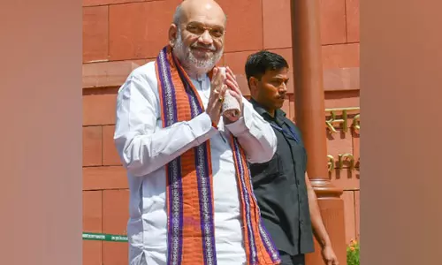 हुर्रियत से जुड़े दो संगठनों ने अलगाववाद से नाता तोड़ा, Amit Shah ने इस कदम की सराहना की हुर्रियत से जुड़े दो संगठनों ने अलगाववाद से नाता तोड़ा, Amit Shah ने इस कदम की सराहना की