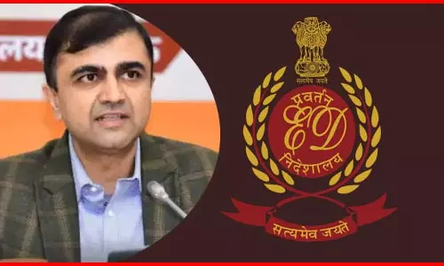 IAS अफसर की मुश्किलें बढ़ीं...एक्शन में ED, यह है मामला