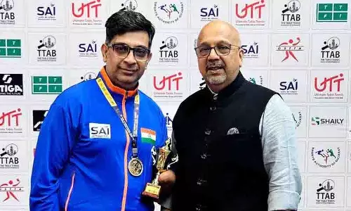 तेलंगाना के हितेश डोलवानी ने UTT पैरा सीनियर टेबल टेनिस चैंपियनशिप में खिताब जीता तेलंगाना के हितेश डोलवानी ने UTT पैरा सीनियर टेबल टेनिस चैंपियनशिप में खिताब जीता