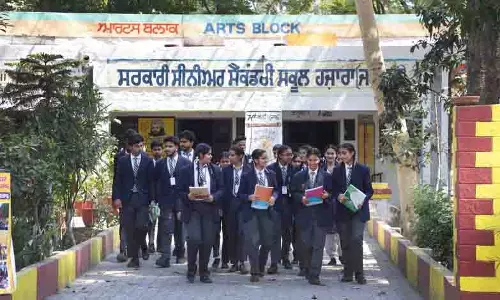 Jalandhar: अच्छे नतीजों के लिए विद्यार्थी सरकारी स्कूल में जा रहे