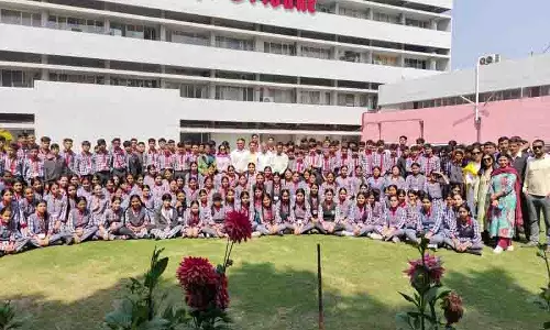 Subathu के स्कूली बच्चों को मिली पत्रकारिता की व्यावहारिक जानकारी Subathu के स्कूली बच्चों को मिली पत्रकारिता की व्यावहारिक जानकारी