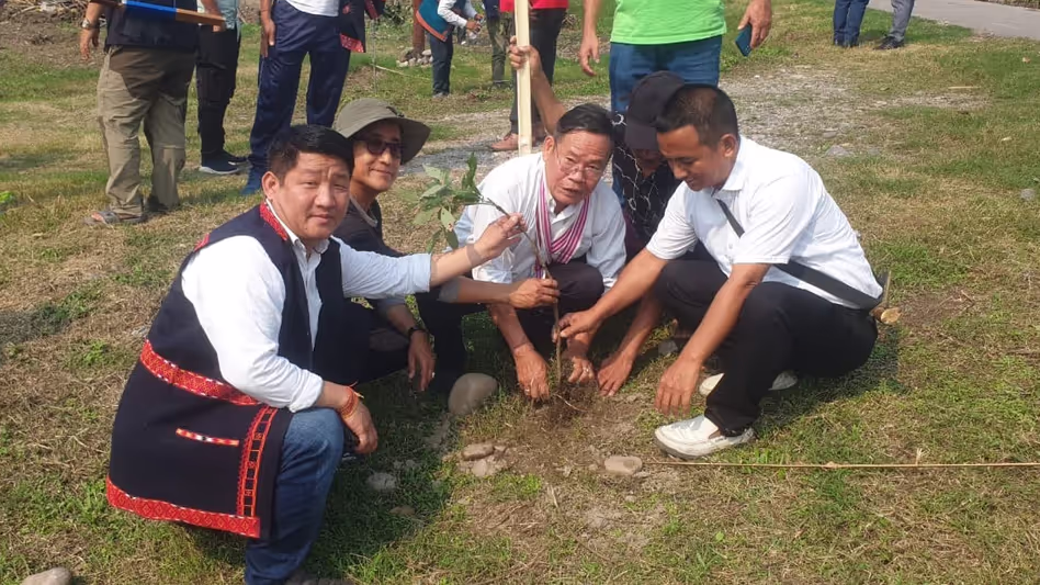 Arunachal का इको-क्लीन मेबो मिशन गांव-संचालित पर्यावरण परियोजनाओं के साथ पूरा हुआ Arunachal का इको-क्लीन मेबो मिशन गांव-संचालित पर्यावरण परियोजनाओं के साथ पूरा हुआ