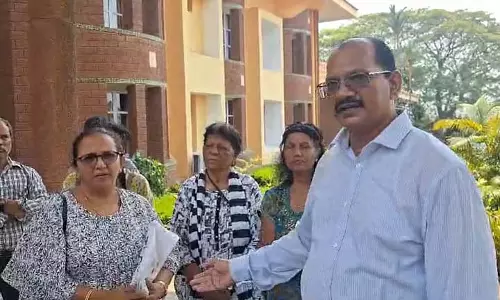 गोएंचो एकवॉट ने Goa के तटीय गांवों में रेलवे द्वारा अवैध भूमि विकास पर चिंता जताई गोएंचो एकवॉट ने Goa के तटीय गांवों में रेलवे द्वारा अवैध भूमि विकास पर चिंता जताई